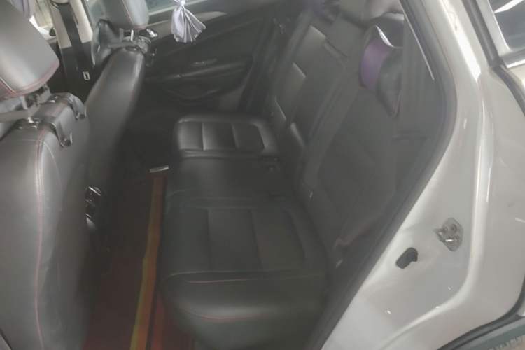 Used CHANGAN CS75 2014 1.8T Automatic Elite Version China V Standard Left Rear Seat