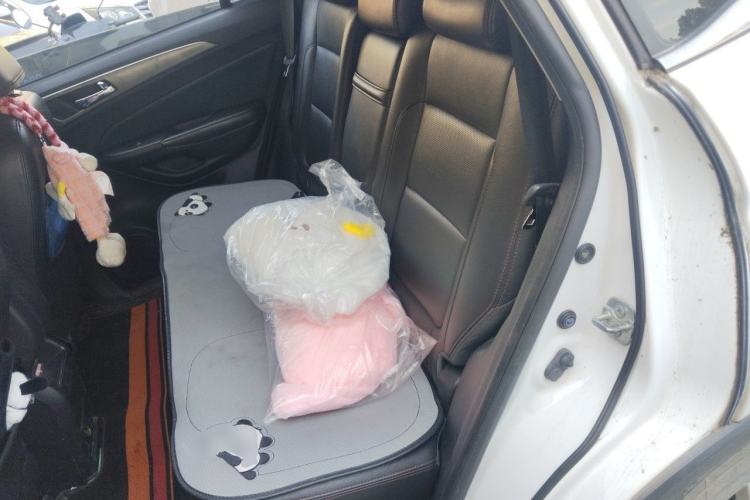 Used CHANGAN CS75 2014 2.0L Manual Leading Model China V Standard Left Rear Seat