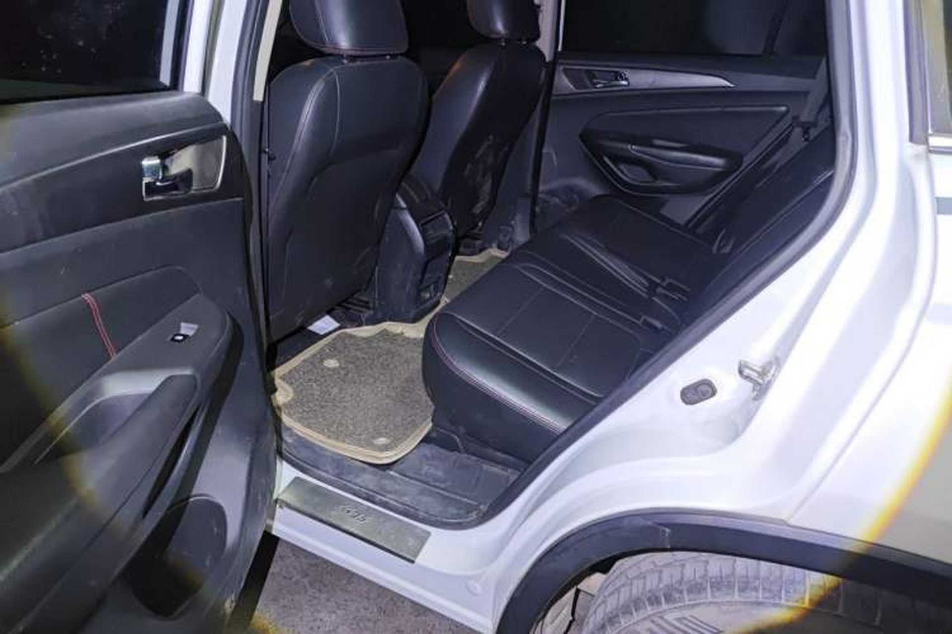 Used CHANGAN CS75 2014 2.0L Manual Luxury Version China V Standard Left Rear Seat