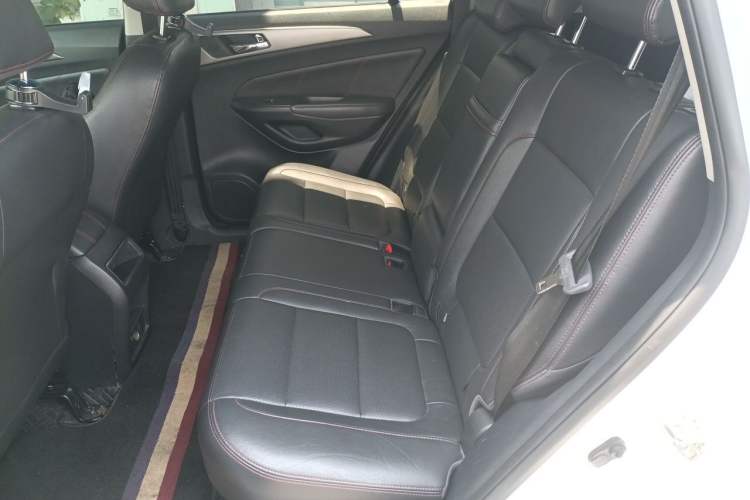 Used CHANGAN CS75 2014 2.0L Manual Luxury Version China V Standard Left Rear Seat