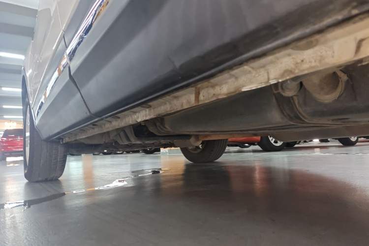 Used CHANGAN CS75 2014 2.0L Manual Luxury Version China V Standard Left Side Sill