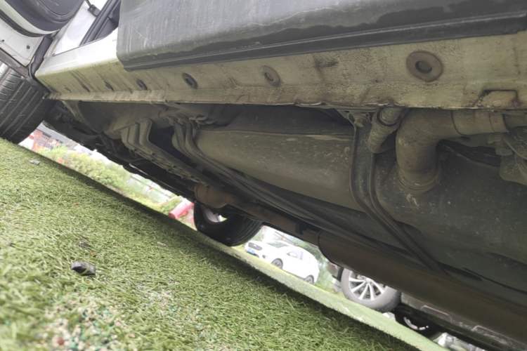 Used CHANGAN CS75 2014 1.8T Automatic Elite Version China V Standard Left Side Sill