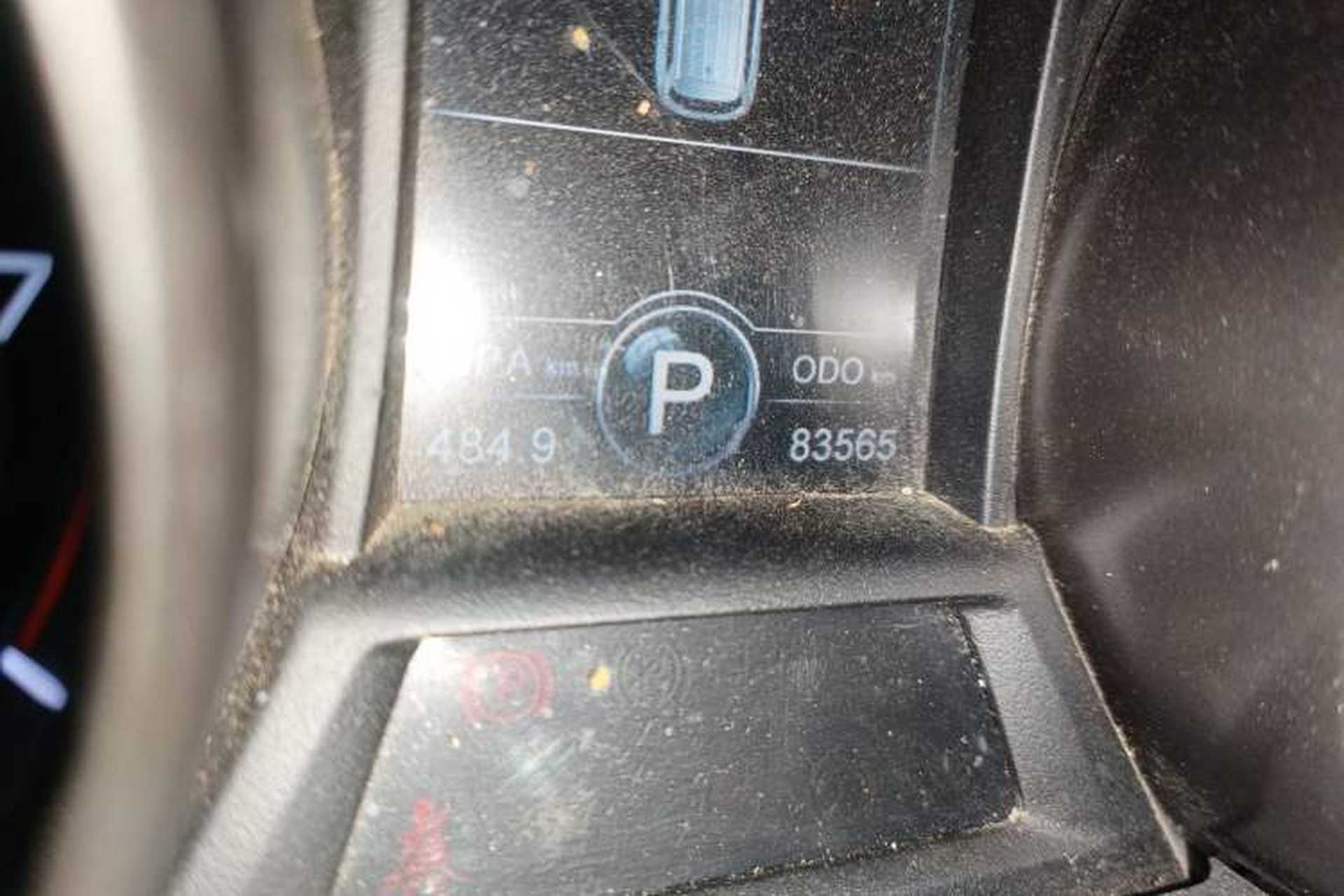 Used CHANGAN CS75 2014 1.8T Automatic Elite Model China IV Standard Odometer Close Up