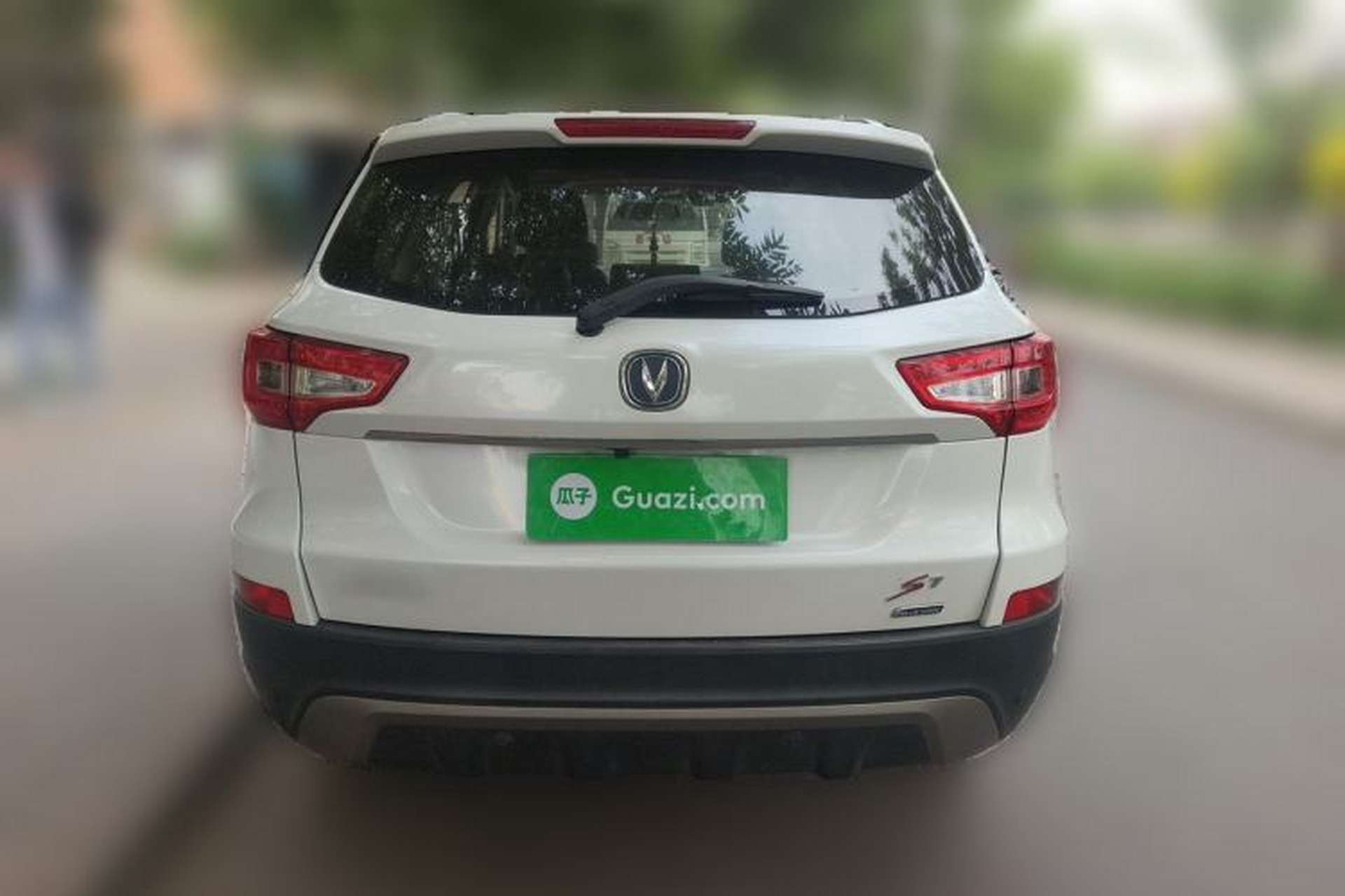 Used CHANGAN CS75 2014 2.0L Manual Luxury Version China IV Standard Rear