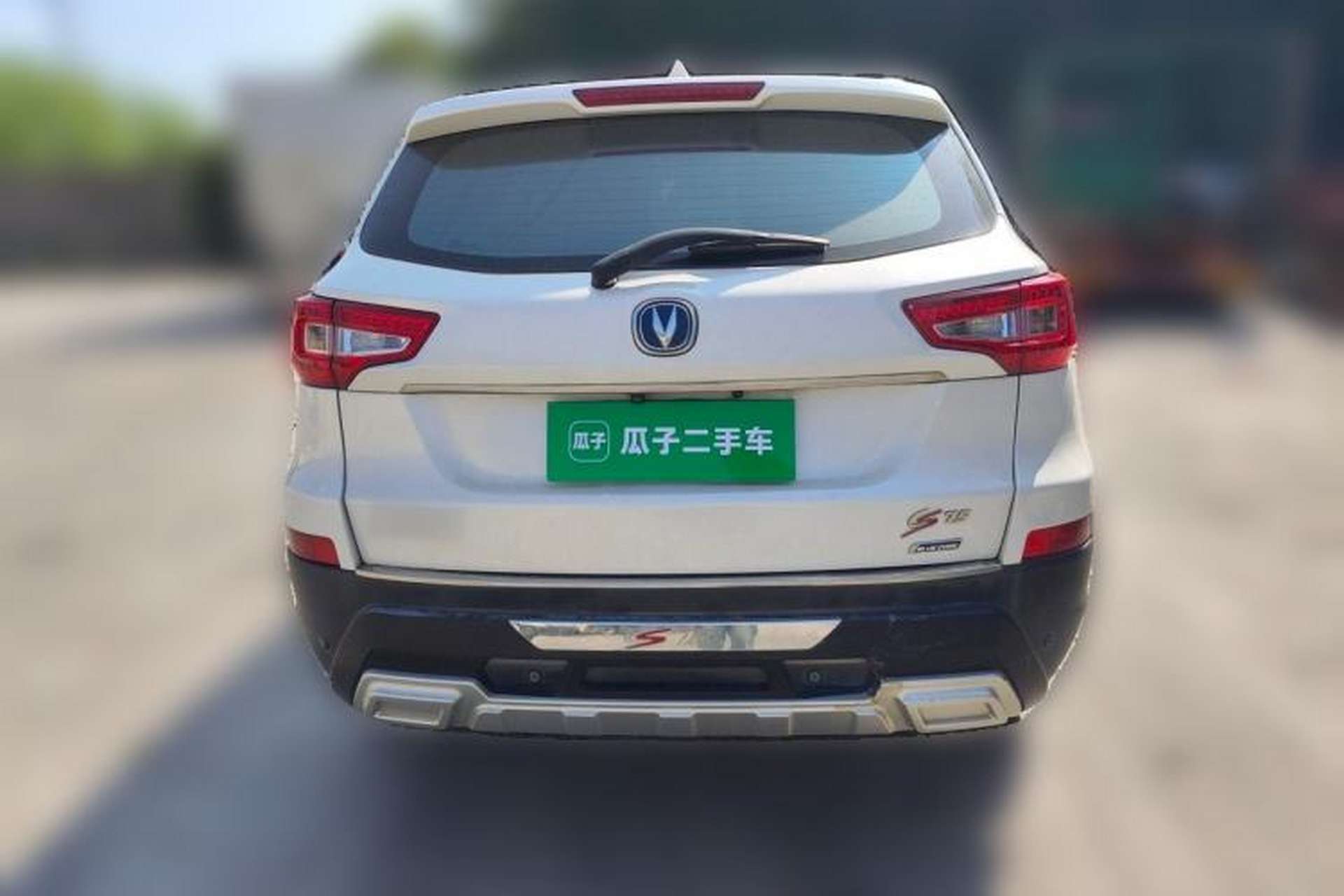 Used CHANGAN CS75 2014 2.0L Manual Luxury Version China IV Standard Rear