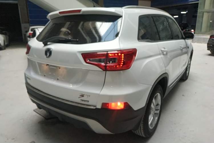 Used CHANGAN CS75 2014 1.8T Automatic Elite Model China IV Standard Rear Right 45 Deg