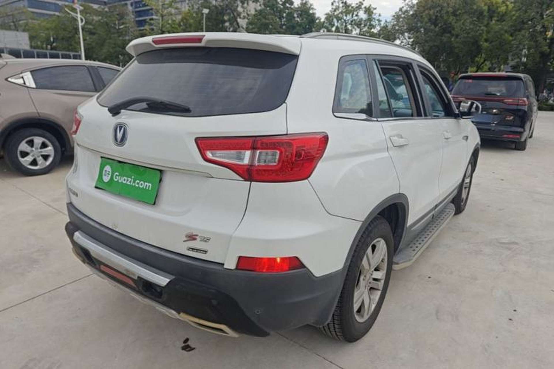 Used CHANGAN CS75 2014 2.0L Manual Luxury Version China V Standard Rear Right 45 Deg