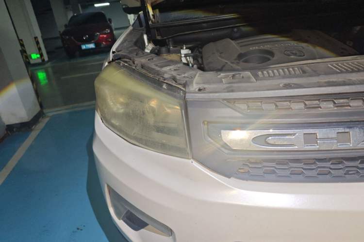 Used CHANGAN CS75 2014 1.8T Automatic Elite Model China IV Standard Right Front Headlight
