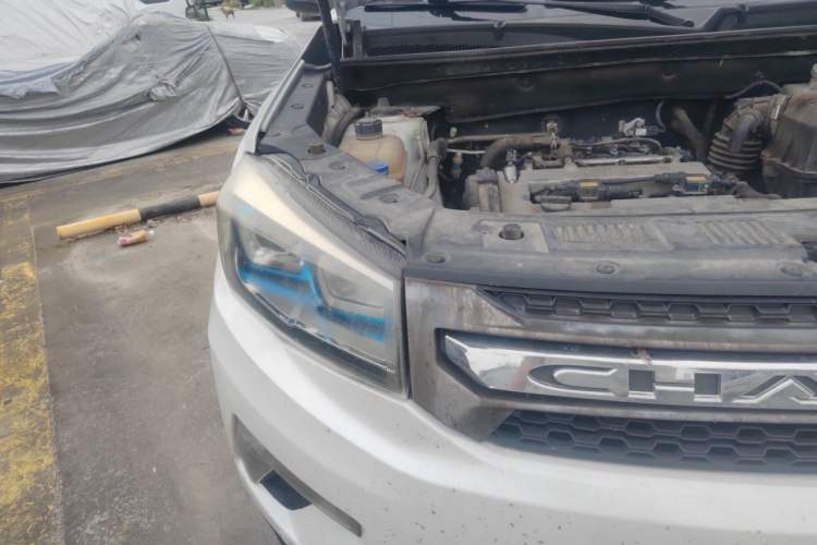 Used CHANGAN CS75 2014 2.0L Manual Luxury Version China V Standard Right Front Headlight