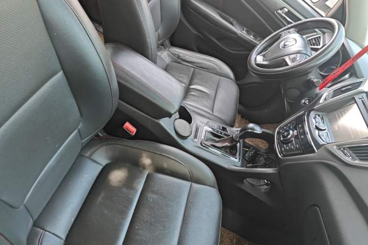 Used CHANGAN CS75 2014 1.8T Automatic Elite Model China IV Standard Right Front Seat