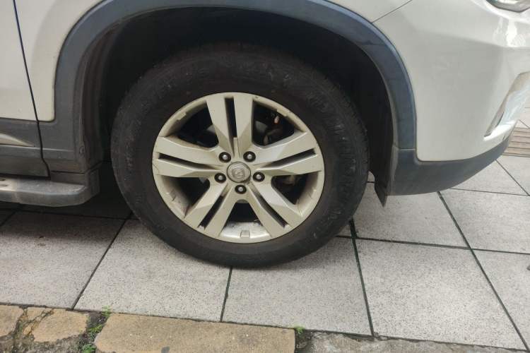 Used CHANGAN CS75 2014 2.0L Manual Luxury Version China V Standard Right Front Wheel Hub