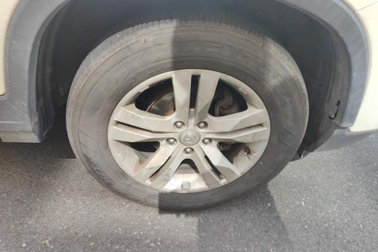 Used CHANGAN CS75 2014 1.8T Automatic Elite Model China IV Standard Right Front Wheel Hub