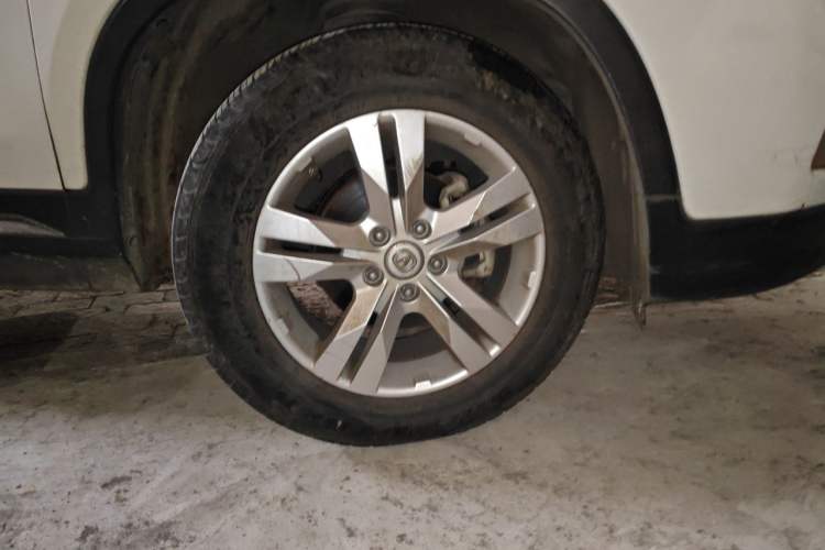 Used CHANGAN CS75 2014 1.8T Automatic Elite Model China IV Standard Right Front Wheel Hub
