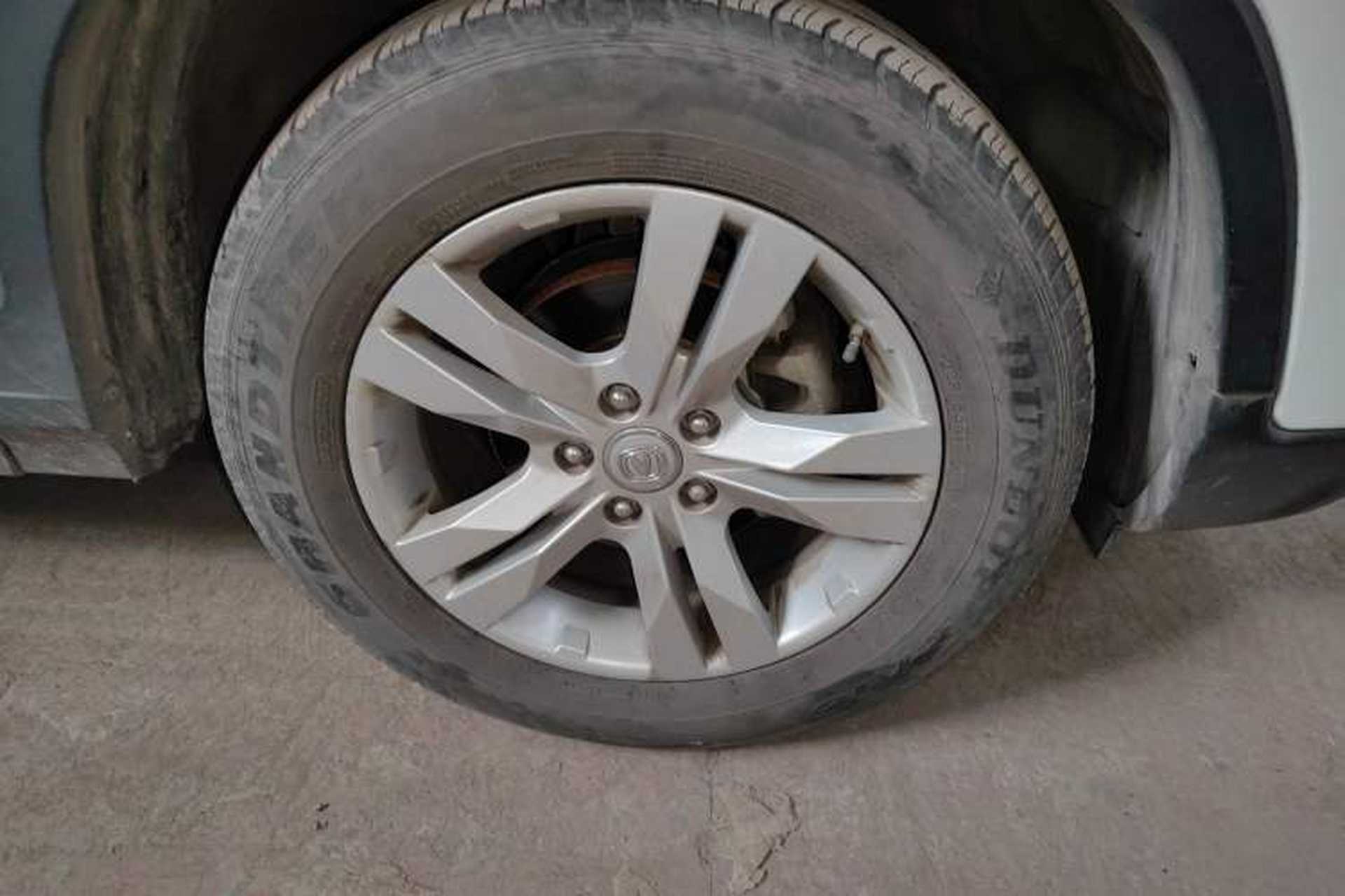 Used CHANGAN CS75 2014 1.8T Automatic Elite Model China IV Standard Right Front Wheel Hub