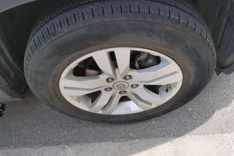 Used CHANGAN CS75 2014 2.0L Manual Luxury Version China V Standard Right Front Wheel Hub