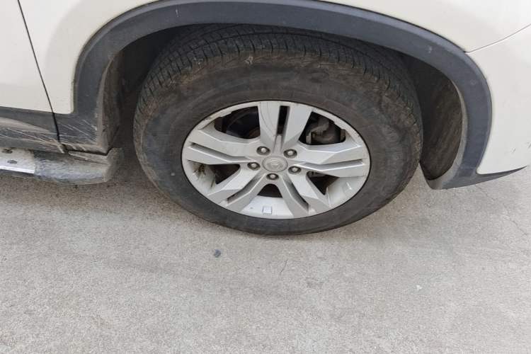 Used CHANGAN CS75 2014 2.0L Manual Leading Version China IV Standard Right Front Wheel Hub