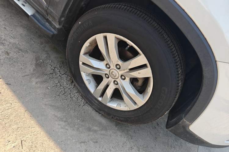 Used CHANGAN CS75 2014 2.0L Manual Comfort Version China IV Standard Right Front Wheel Hub