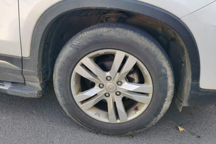 Used CHANGAN CS75 2014 2.0L Manual Luxury Version China IV Standard Right Front Wheel Hub