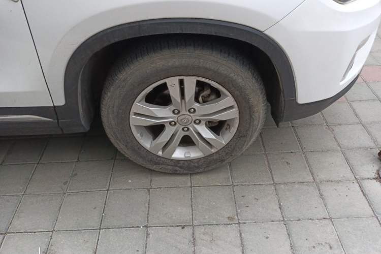 Used CHANGAN CS75 2014 1.8T Automatic Elite Model China IV Standard Right Front Wheel Hub