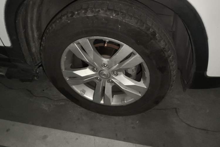 Used CHANGAN CS75 2014 1.8T Automatic Elite Model China IV Standard Right Front Wheel Hub