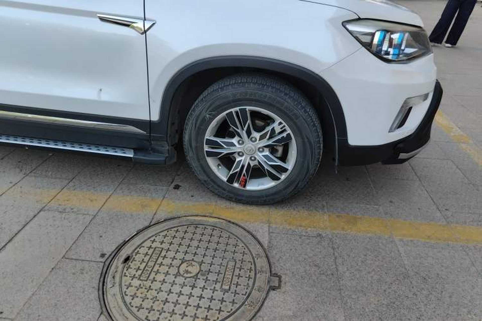 Used CHANGAN CS75 2014 1.8T Automatic Prestige Model China IV Standard Right Front Wheel Hub