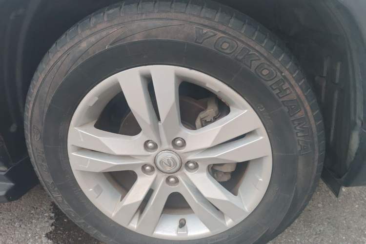 Used CHANGAN CS75 2014 1.8T Automatic Prestige Model China V Standard Right Front Wheel Hub