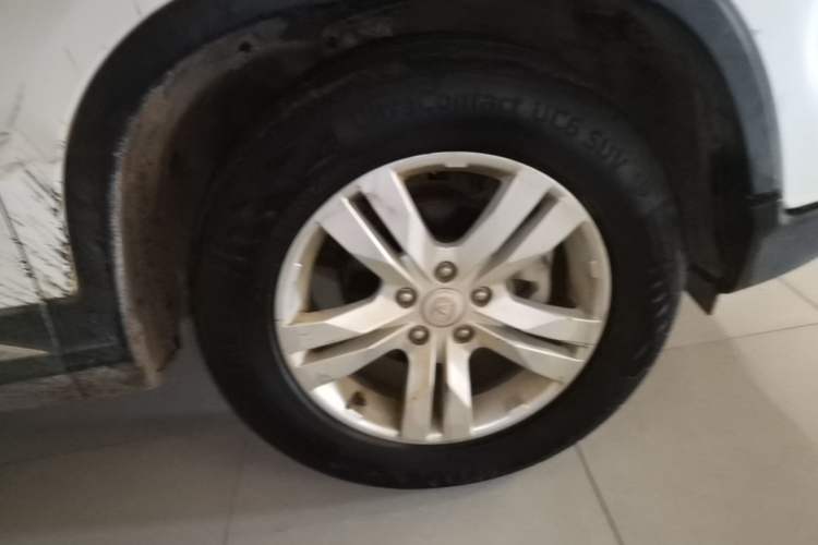 Used CHANGAN CS75 2014 1.8T Automatic Elite Model China IV Standard Right Front Wheel Hub
