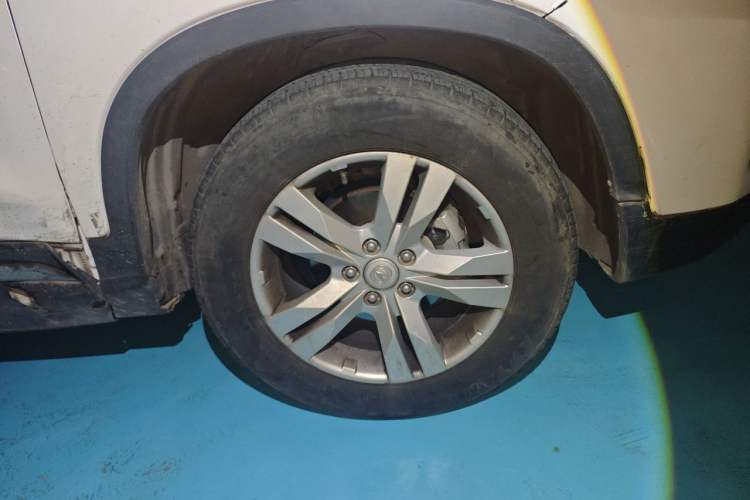 Used CHANGAN CS75 2014 1.8T Automatic Elite Model China IV Standard Right Front Wheel Hub