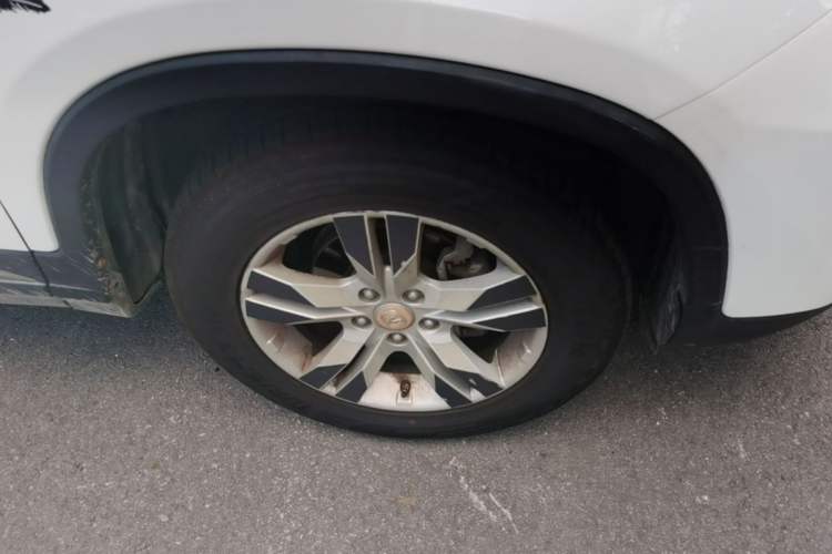 Used CHANGAN CS75 2014 1.8T Automatic Prestige Model China IV Standard Right Front Wheel Hub