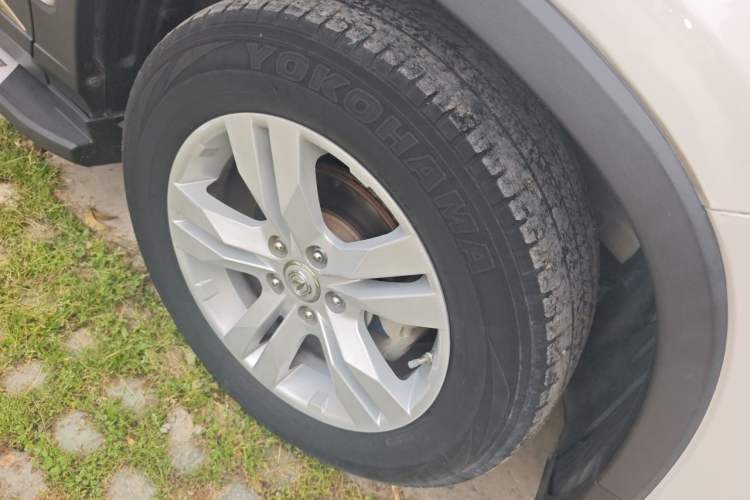 Used CHANGAN CS75 2014 1.8T Automatic Elite Model China IV Standard Right Front Wheel Hub