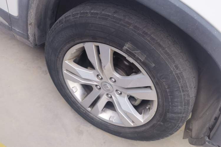 Used CHANGAN CS75 2014 2.0L Manual Comfort Version China V Standard Right Front Wheel Hub