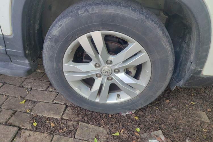 Used CHANGAN CS75 2014 2.0L Manual Luxury Version China V Standard Right Front Wheel Hub