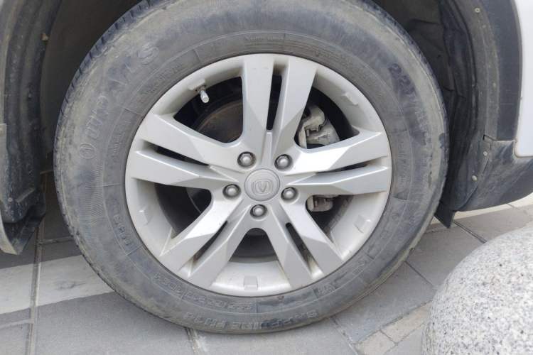 Used CHANGAN CS75 2014 2.0L Manual Leading Model China V Standard Right Front Wheel Hub