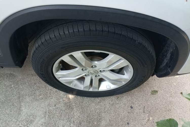 Used CHANGAN CS75 2014 2.0L Manual Luxury Version China V Standard Right Front Wheel Hub