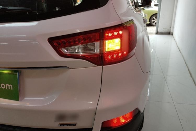 Used CHANGAN CS75 2014 1.8T Automatic Elite Model China IV Standard Right Rear Taillight