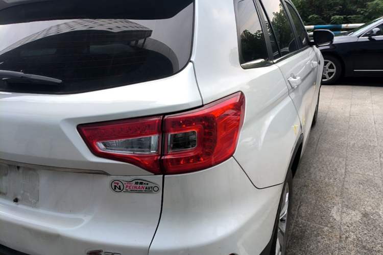 Used CHANGAN CS75 2014 2.0L Manual Luxury Version China IV Standard Right Rear Taillight