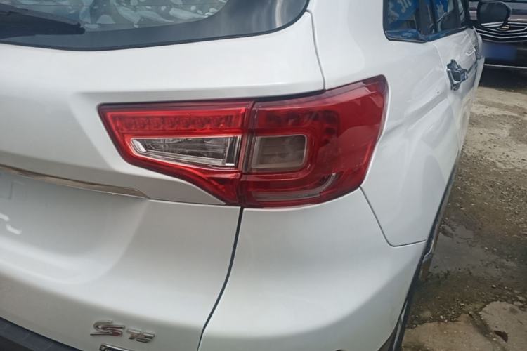 Used CHANGAN CS75 2014 1.8T Automatic Elite Version China V Standard Right Rear Taillight