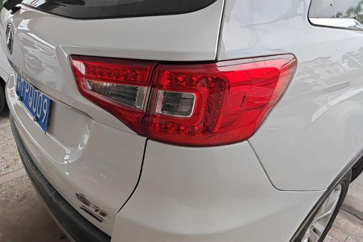 Used CHANGAN CS75 2014 1.8T Automatic Elite Model China IV Standard Right Rear Taillight