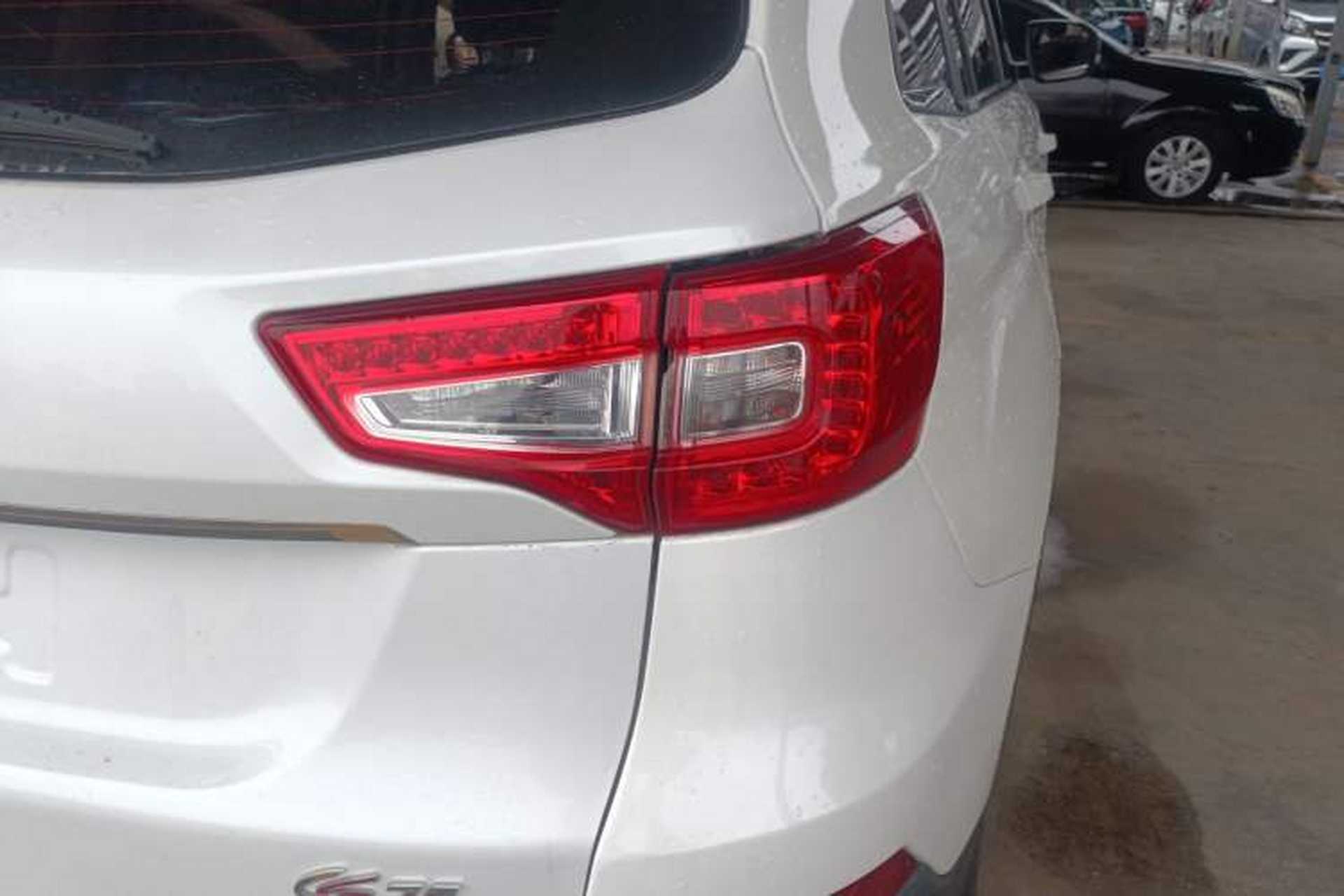Used CHANGAN CS75 2014 1.8T Automatic Elite Model China IV Standard Right Rear Taillight