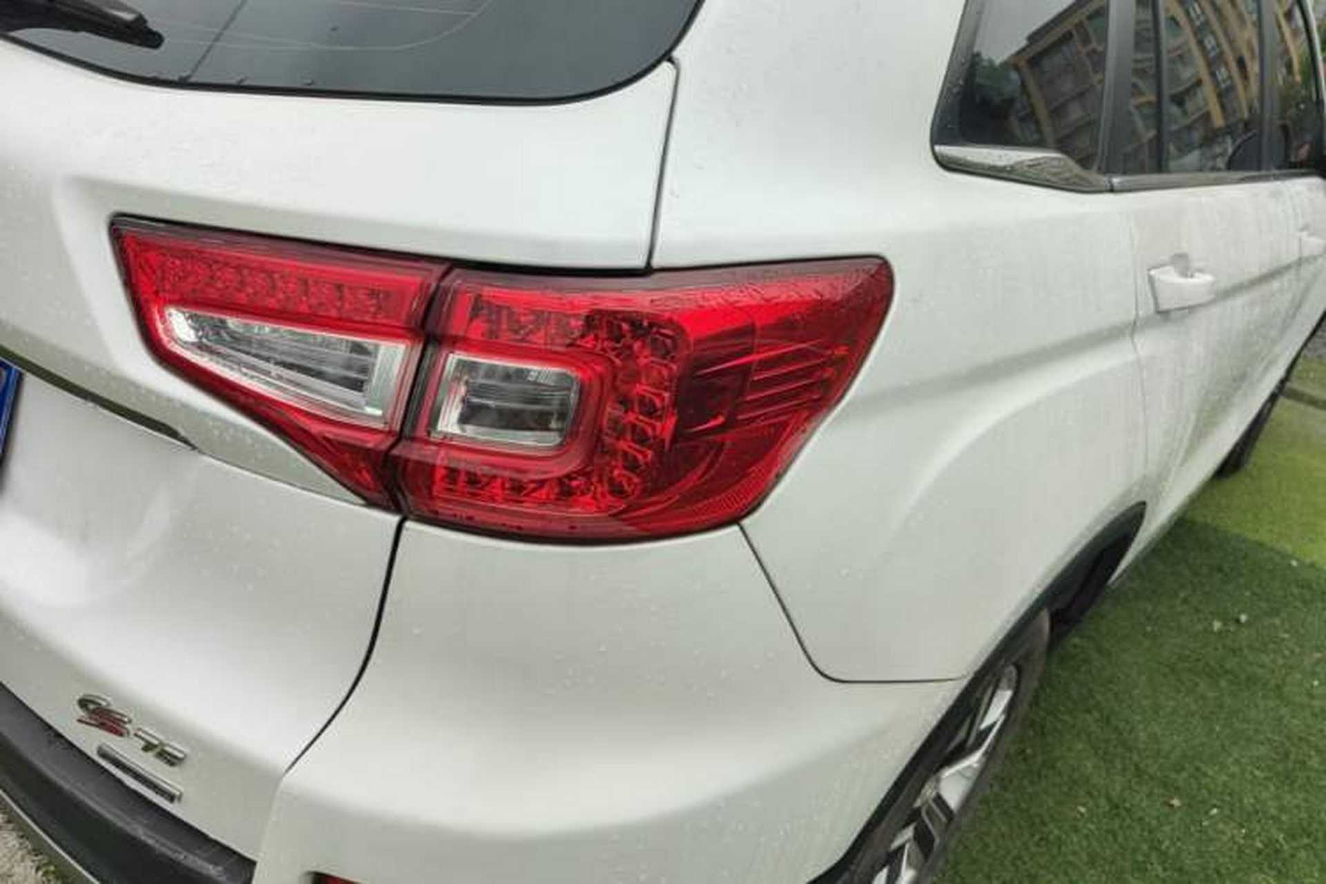 Used CHANGAN CS75 2014 1.8T Automatic Elite Version China V Standard Right Rear Taillight