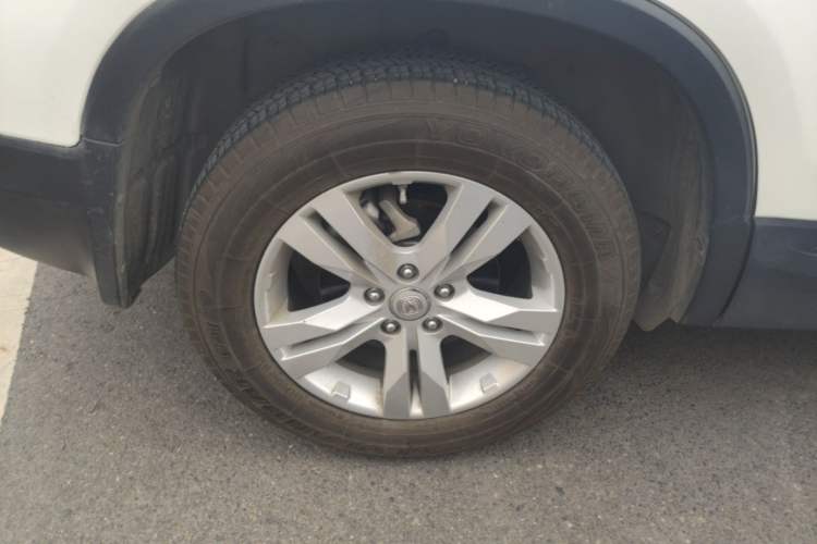 Used CHANGAN CS75 2014 1.8T Automatic Prestige Model China IV Standard Right Rear Wheel Hub