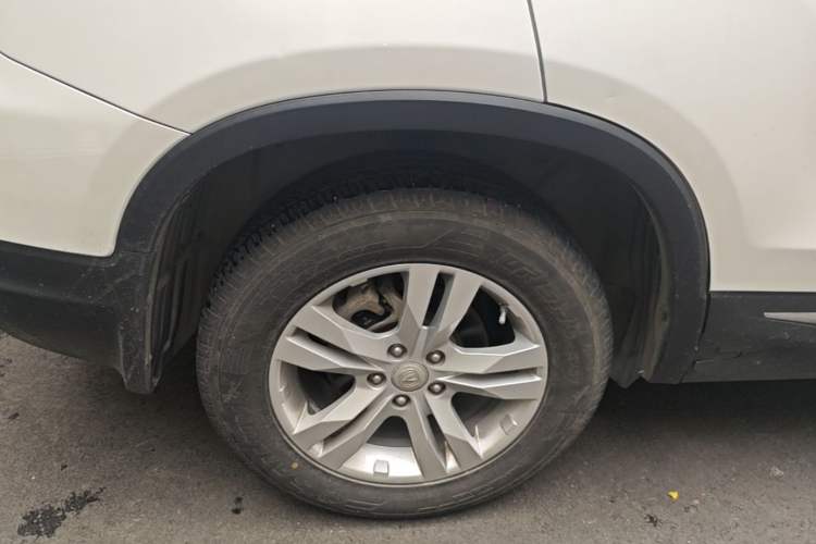 Used CHANGAN CS75 2014 1.8T Automatic Elite Model China IV Standard Right Rear Wheel Hub