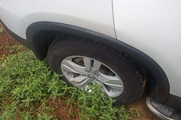 Used CHANGAN CS75 2014 1.8T Automatic Elite Version China V Standard Right Rear Wheel Hub