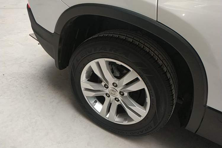 Used CHANGAN CS75 2014 1.8T Automatic Elite Model China IV Standard Right Rear Wheel Hub