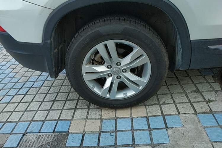 Used CHANGAN CS75 2014 1.8T Automatic Elite Model China IV Standard Right Rear Wheel Hub