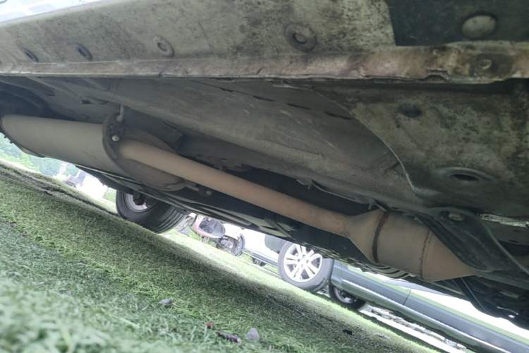 Used CHANGAN CS75 2014 1.8T Automatic Elite Version China V Standard Right Side Sill