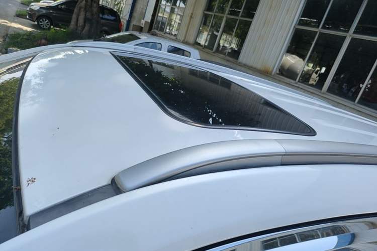 Used CHANGAN CS75 2014 2.0L Manual Luxury Version China IV Standard Roof