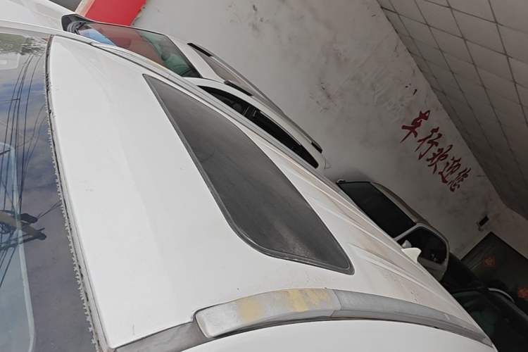 Used CHANGAN CS75 2014 1.8T Automatic Elite Model China IV Standard Roof
