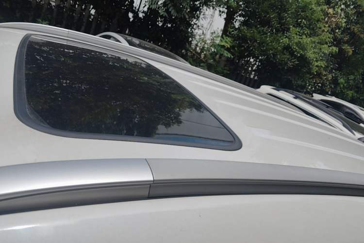 Used CHANGAN CS75 2014 1.8T Automatic Elite Model China IV Standard Roof