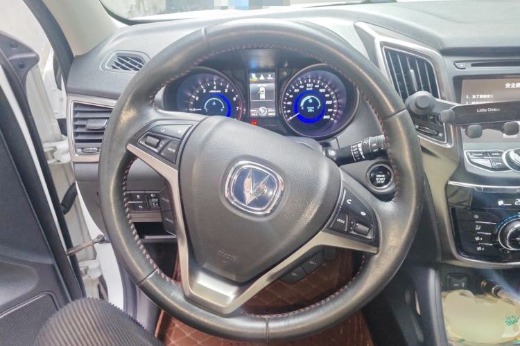 Used CHANGAN CS75 2014 1.8T Automatic Elite Model China IV Standard Steering Wheel